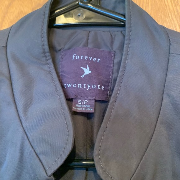 Forever 21 military crop jacket - Picture 2 of 4